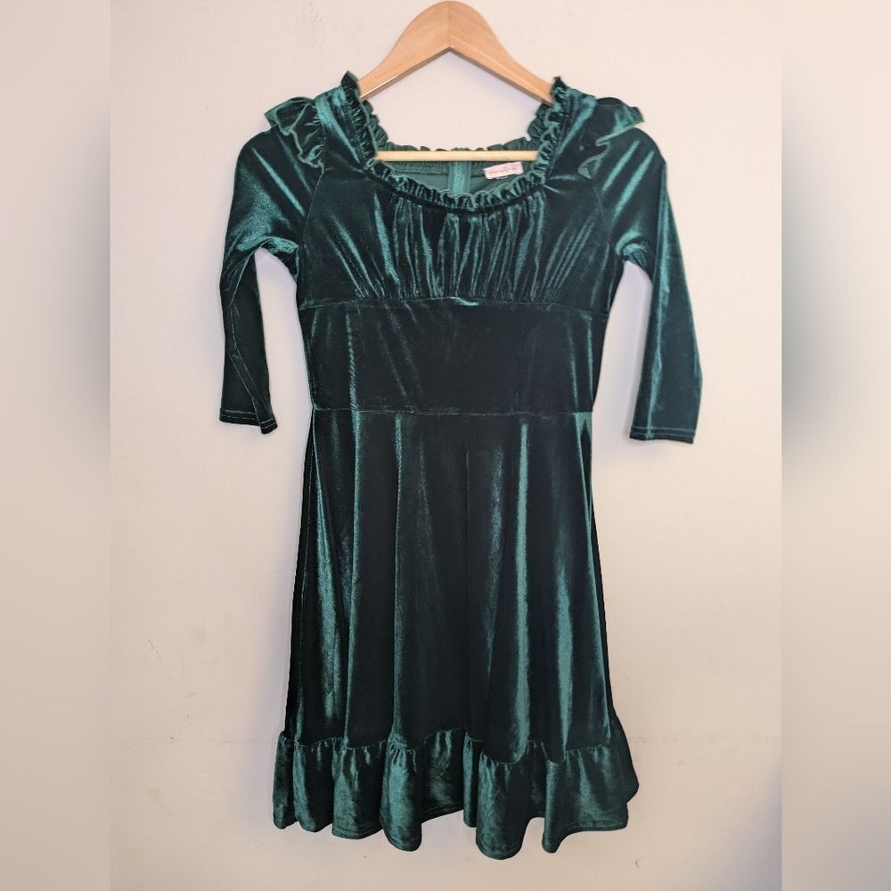 Ivy City Co Girls Green Velvet Dress Size 8